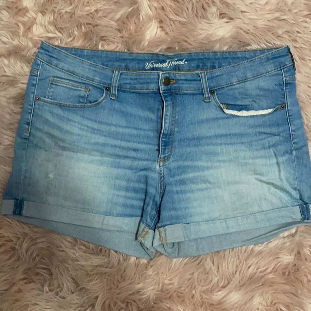 🔆4/$15🔆 Women’s denim shorts